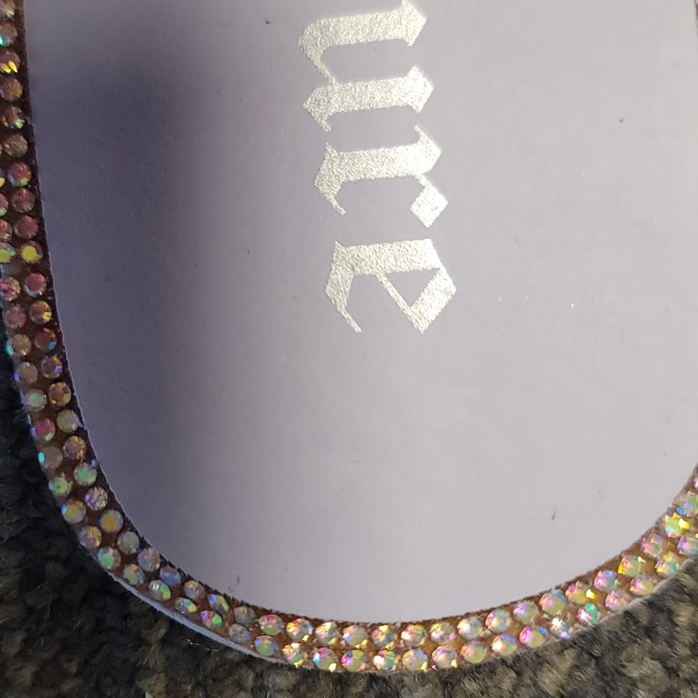 Juicy Couture Iridescent Pink Rhinestone Flip Flops - Picture 2 of 4